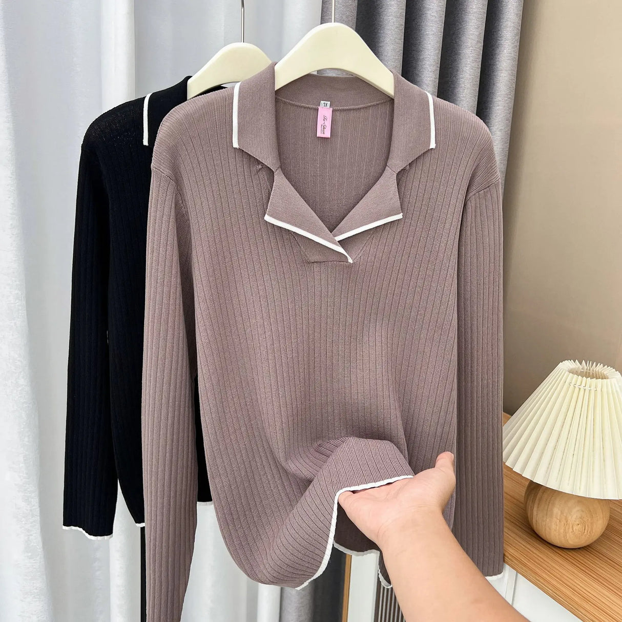 Stylish Lapel Block Color Sweaters Women Clothing Autumn