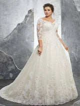 Elegant Lace Applique Wedding Dress For Women A-Line