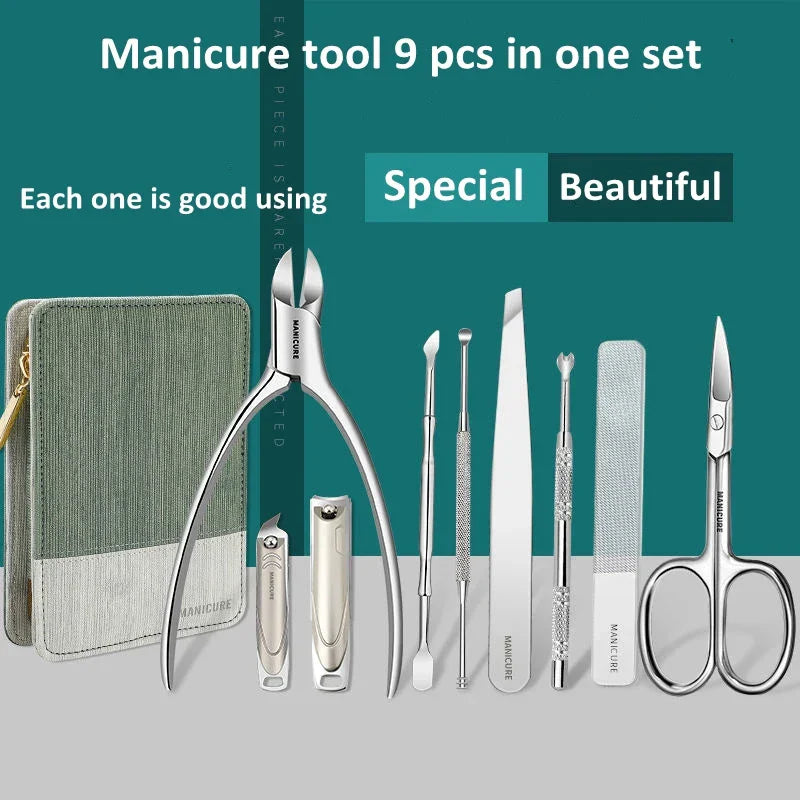 High Quality Manicure Set In Professional Practical Kit