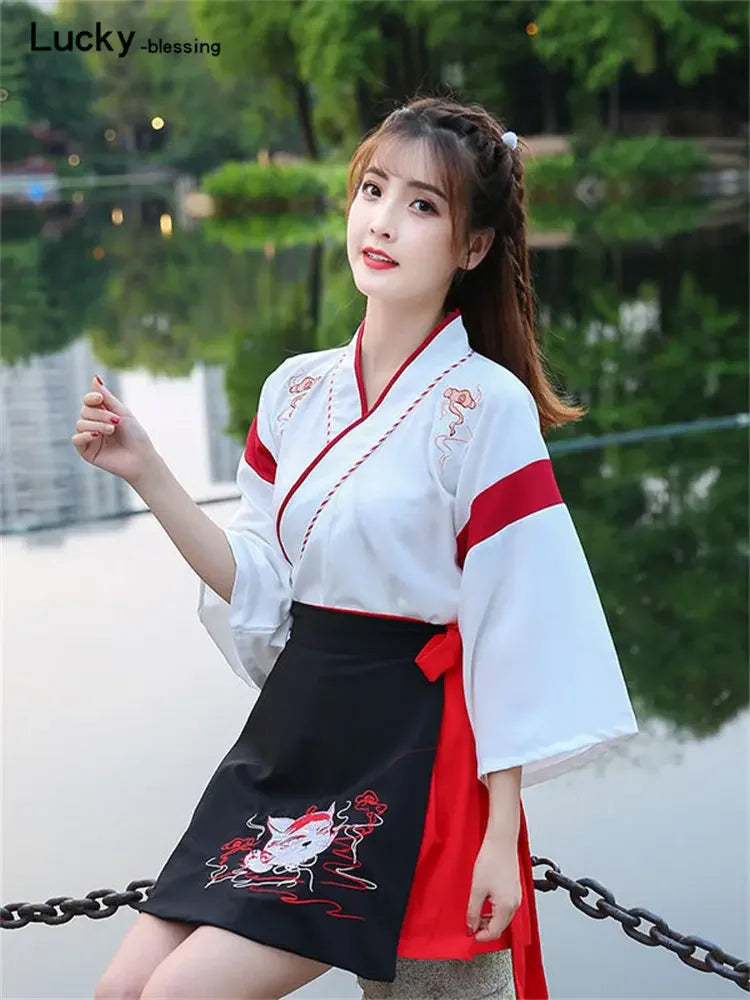 Japanese Dress Kimono Woman Black White Cat Embroidery