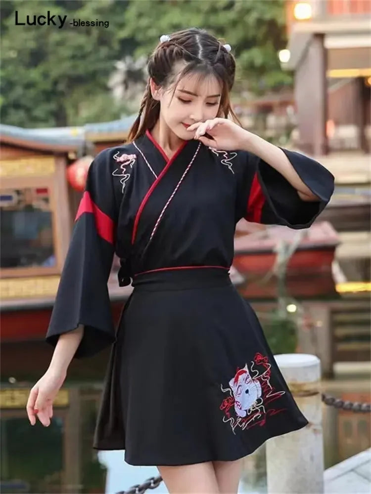 Japanese Dress Kimono Woman Black White Cat Embroidery