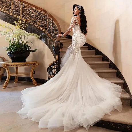 Luxury Arabic Mermaid Wedding Dresses Dubai Sparkly Crystals Long Sleeves Bridal Gowns Court Train Tulle Skirt robes de mariée