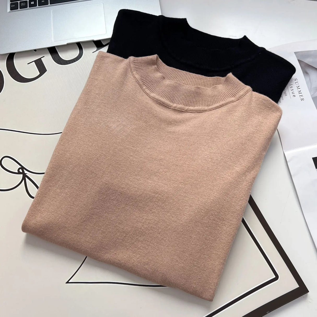 Fall Winter 100Kg Simple Temperament Beaded Mock Neck