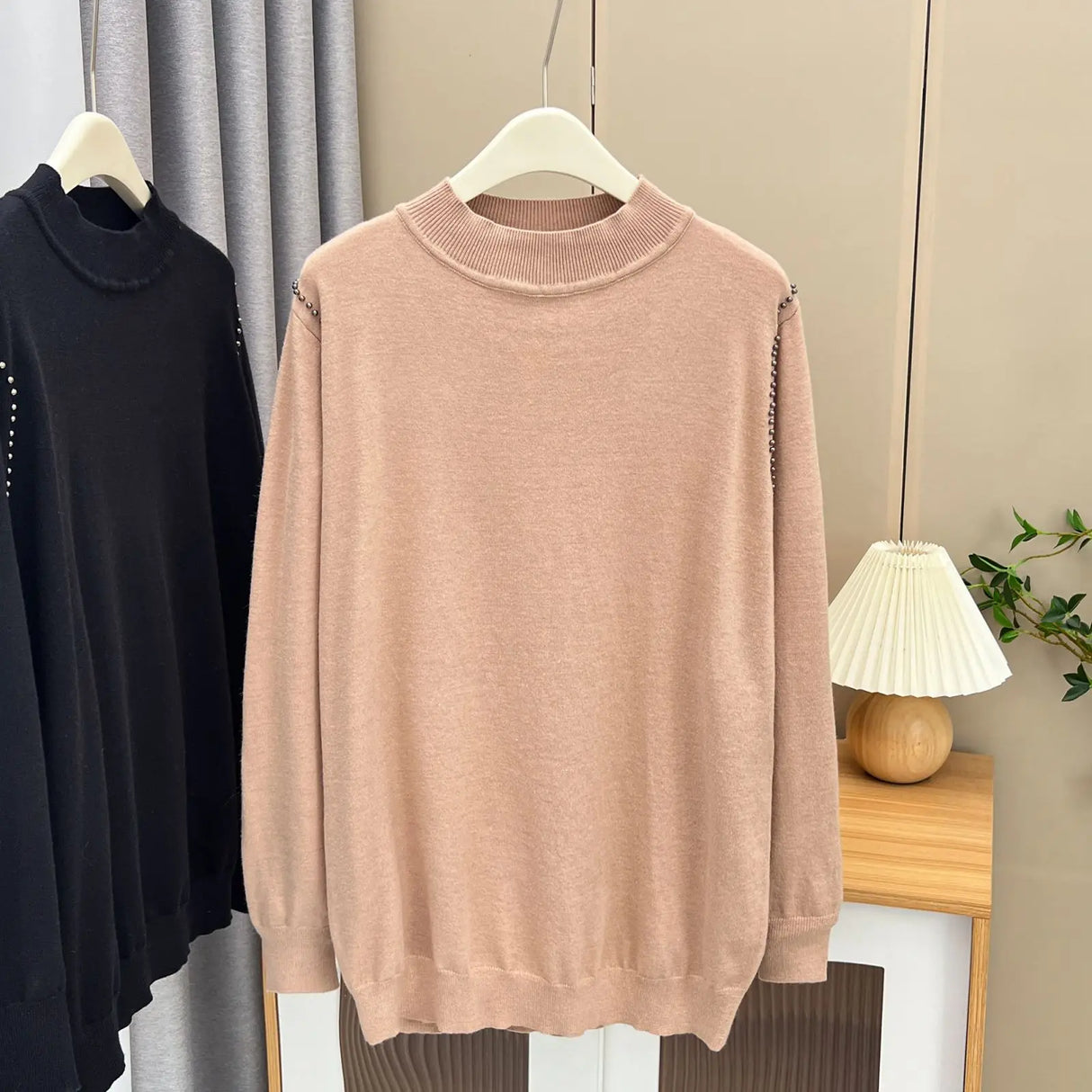 Fall Winter 100Kg Simple Temperament Beaded Mock Neck