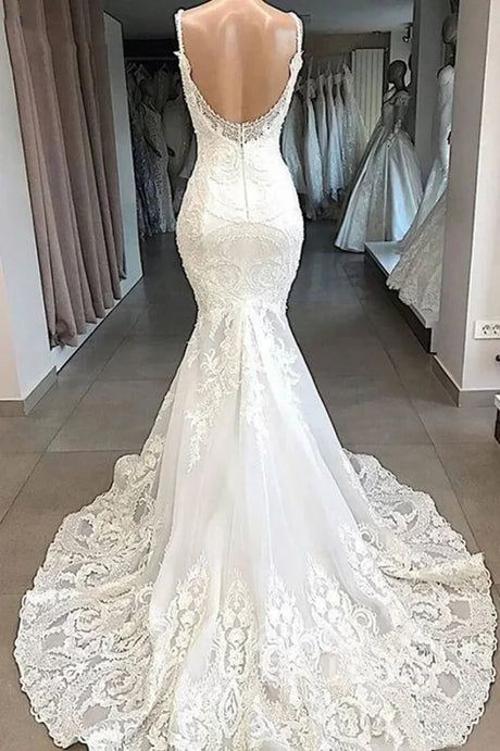 Haute Couture Elegant White Embroidery Spaghetti Strap Bride