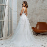 Ivory Applique Wedding Dress - Square Collar Sleeveless Backless 2024