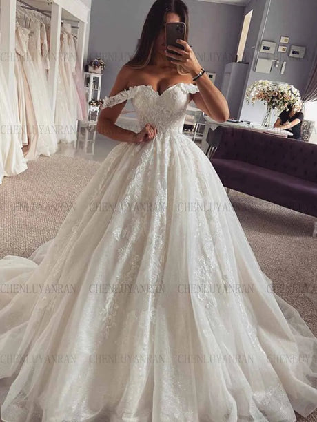 Luxury Sweetheart Wedding Dress