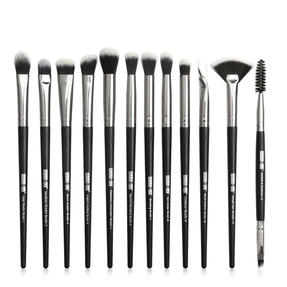 Makeup Brushes With Soft Artificial Fiber