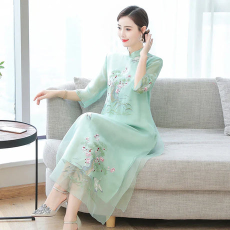 Women Cheongsam Improved Dress Retro Elegant Embroidery Long